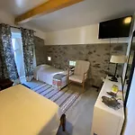 Casa Mouriscas Casal da Igreja