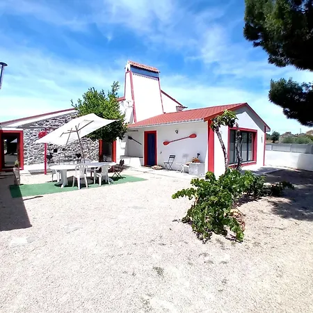 Casa Mouriscas Feriehus *